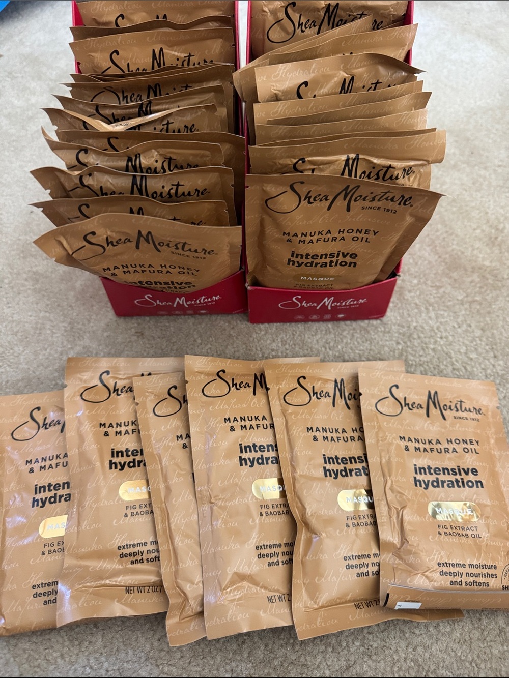 SheaMoisture Manuka Honey Intensive Hydration Sachets x 32 plus conditioner